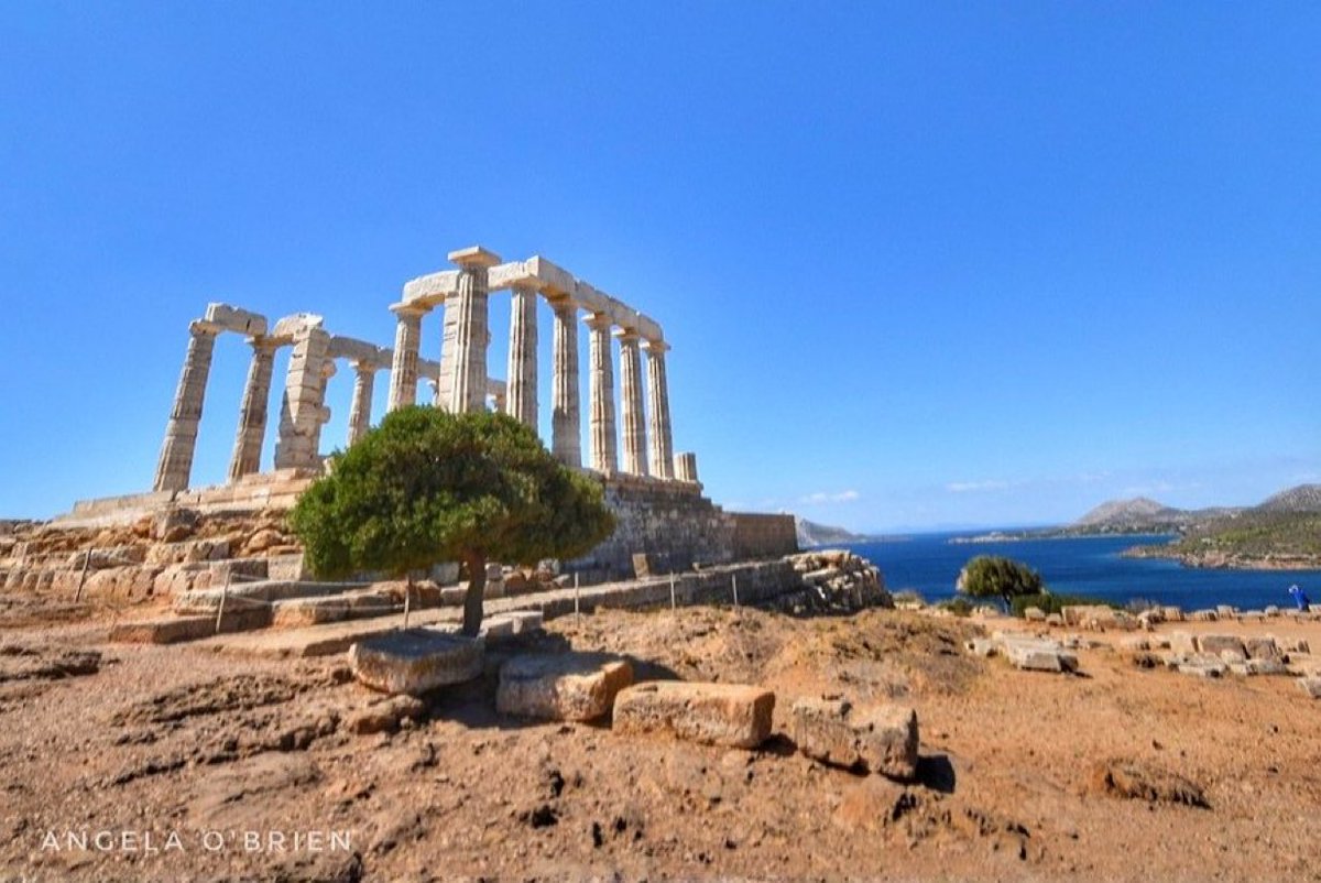🏛 The 5th century BCE temple of Poseidon at Cape Sounion, Attica, Greece. 📷  me.