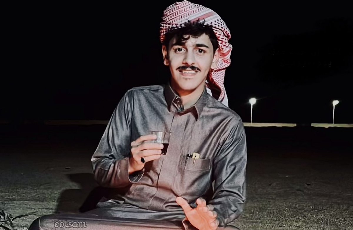 ebt_sam941's tweet image. البر يشرح كل صدر ويقلب الضيقة سرود 
وأنا إلى جيته يمر الوقت ما أحسب له حساب❣️.
#سيف_المعبدي