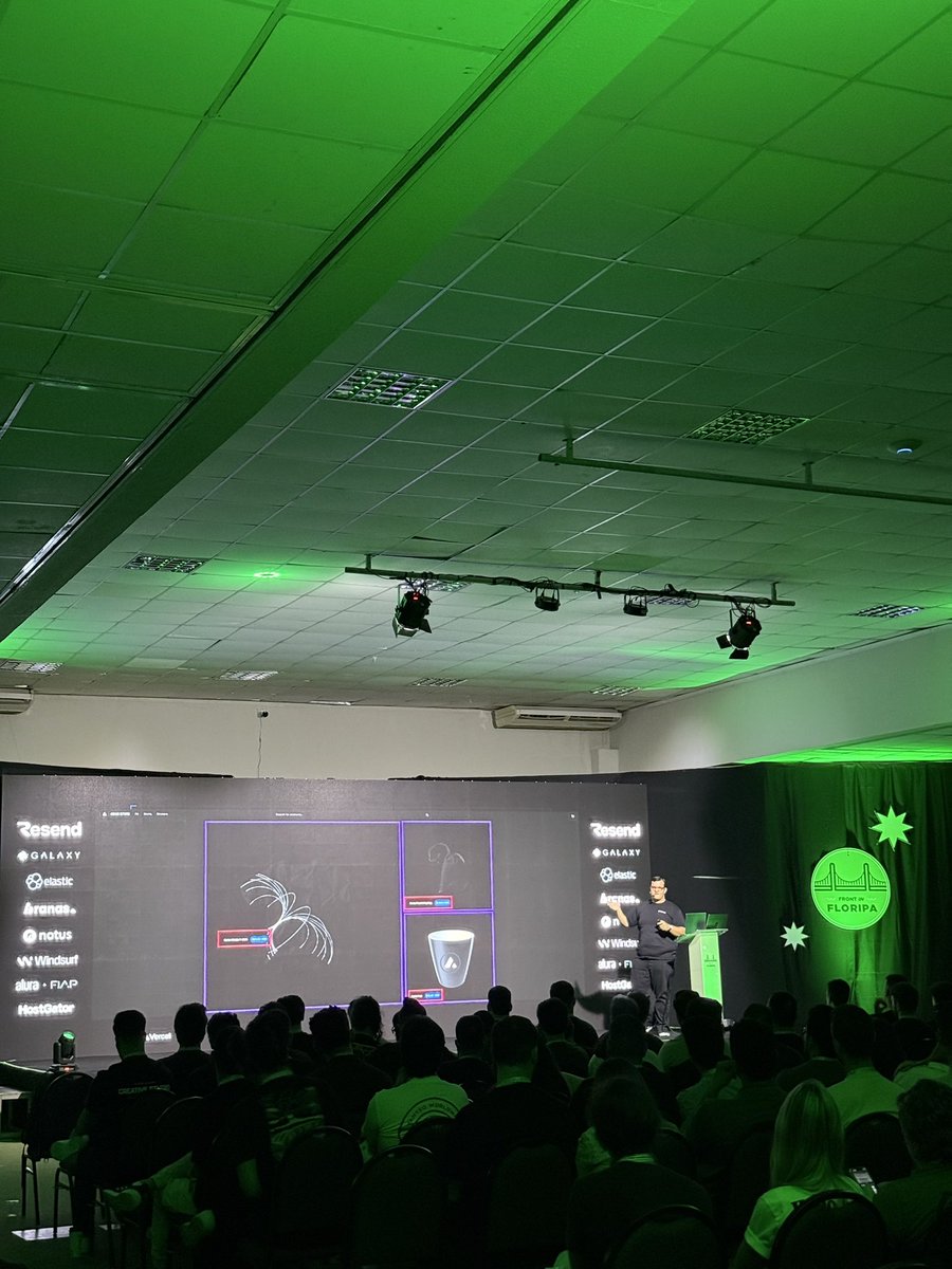 Julio Xavier tweet media