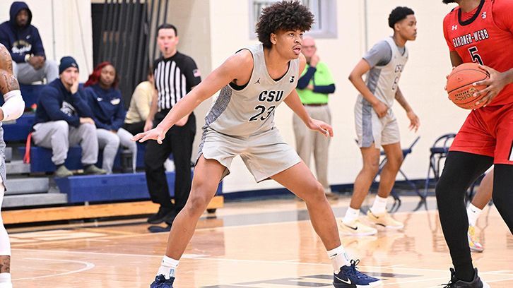 ndnsports's tweet image. Reis Jones (Cree) recorded a double-double of 11 points and 10 rebounds for Charelston Southern in Win
#NativeAthlete #Cree #CSU #D1
Read at:  buff.ly/jTS7hqc