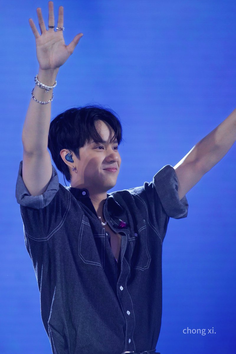 来一场24小时来回的音乐节

NANON AT BANGSAENFEST #BangsaenFest2025xNANON
#BangsaenFest2025_D1