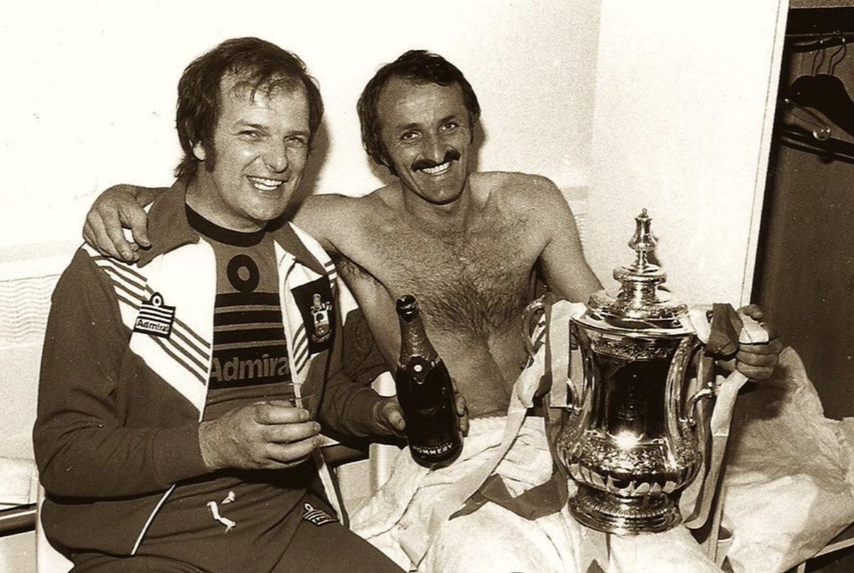 Saints physio Don Taylor seemed ageless - like Ted Bates. 

Part of the family down the Dell.

What a great fella. 🙌🥰

Lovely chap.