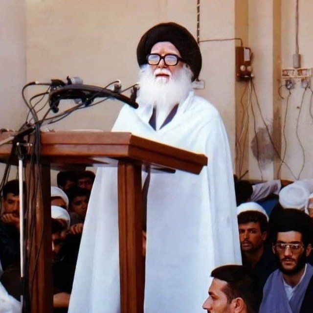 قال سلام الله عليه:
( لقد كانت ثورة الحسين عليه السلام ومبادئ ثورة الحسين عليه السلام هي القاصم الأعظم لا لبنيّ أُميّة ونواياهم الكافرة فحسب، وإنَّما لأيّ شكلٍ من أشكال الظلم في العالم، وفي أيّ جيلٍ من الأجيال، وأيّ مجتمعٍ من المجتمعات ) 

السيد محمد الصدر.