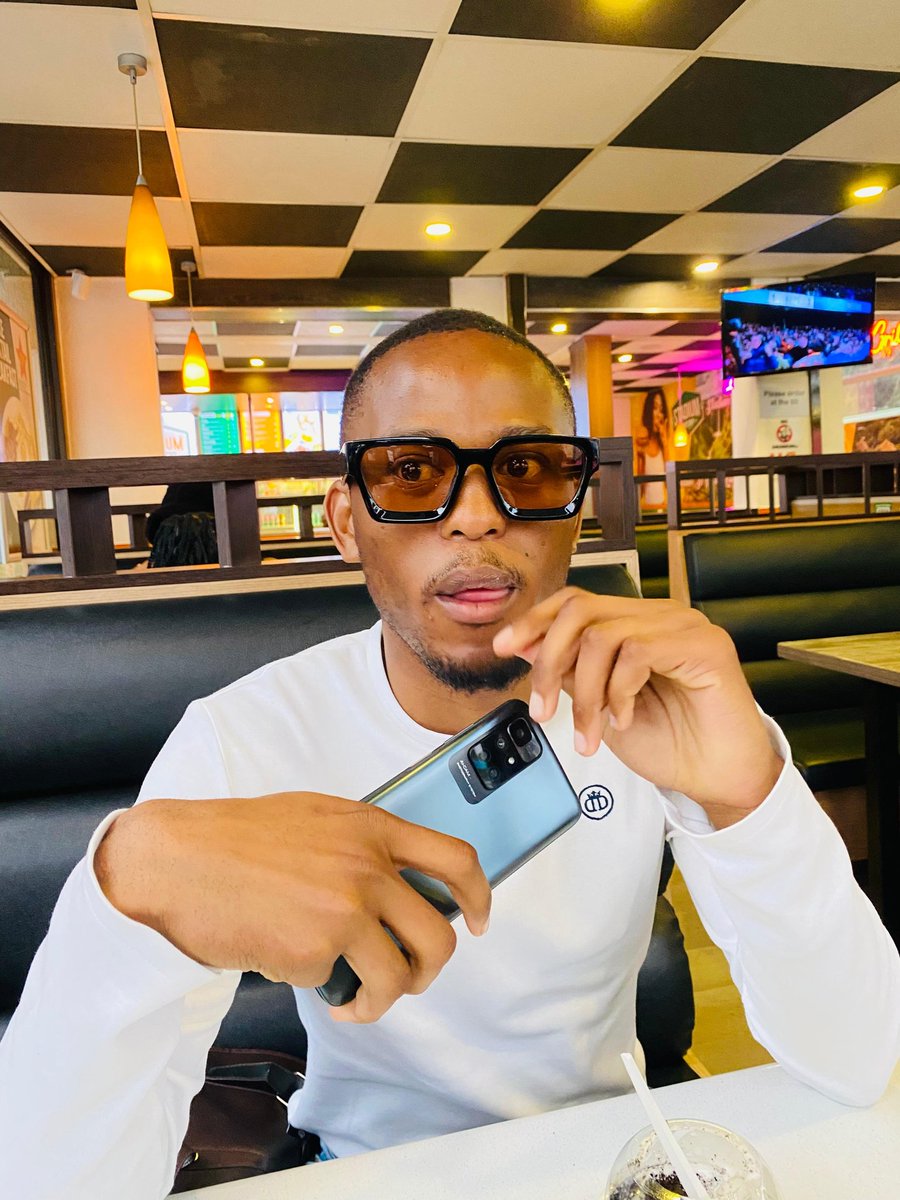 RobDaBow's tweet image. 