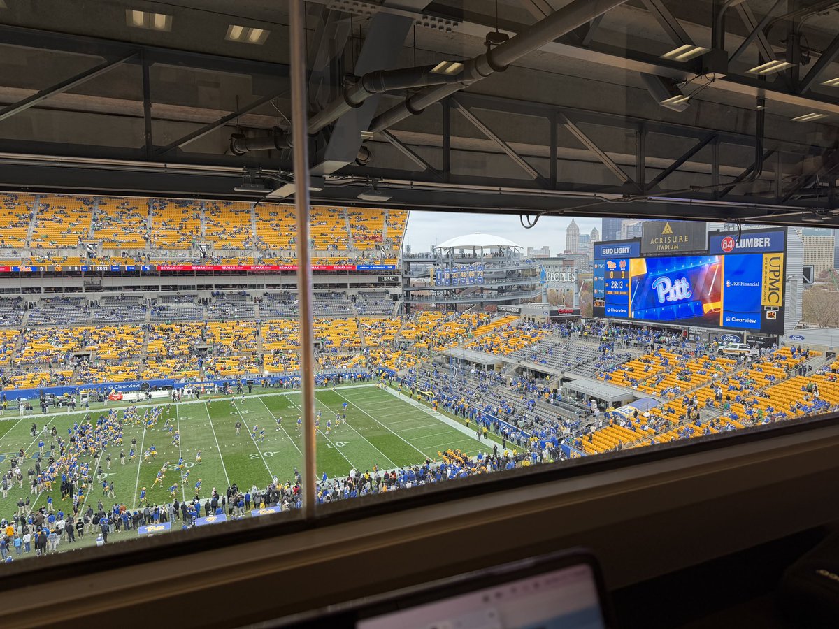 mgswift7's tweet image. View from Acrisure Stadium press box @TribLIVE