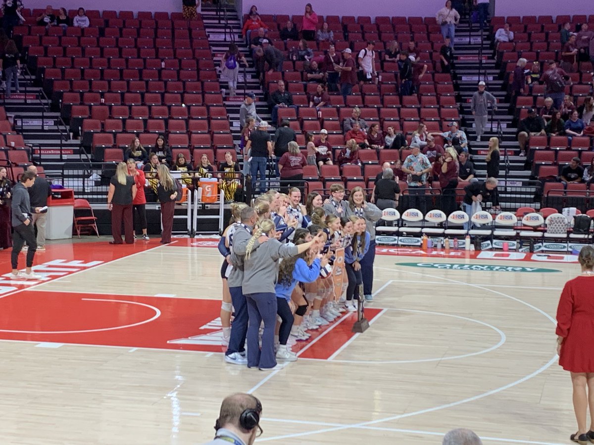 CPGirlsBball's tweet image. First place looks good on you all! Congrats girls and coaches! 
🐺🏆🥇🚒🚨