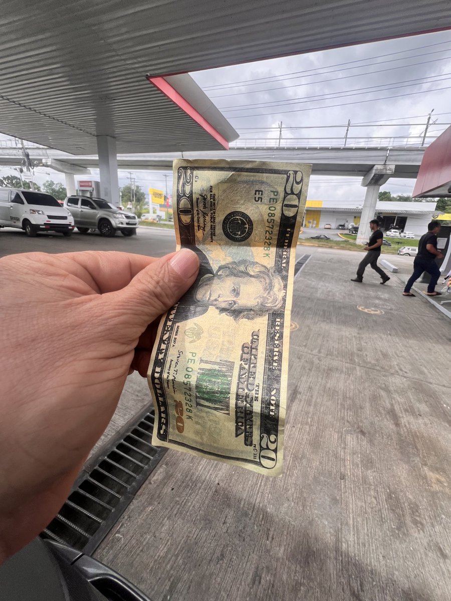 Billetes falsos tengan cuidado