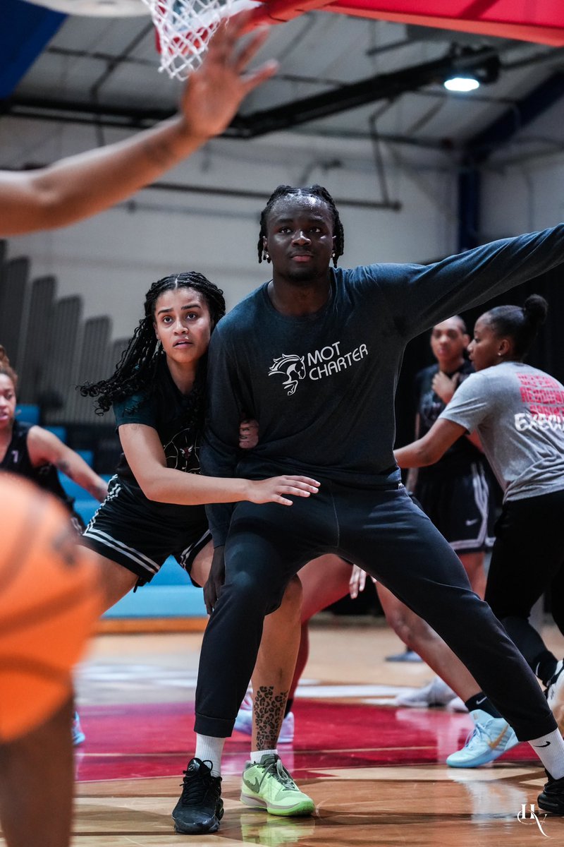 Before the noise.
#EGO
#GO
#DSUWBB
#DSUHornets