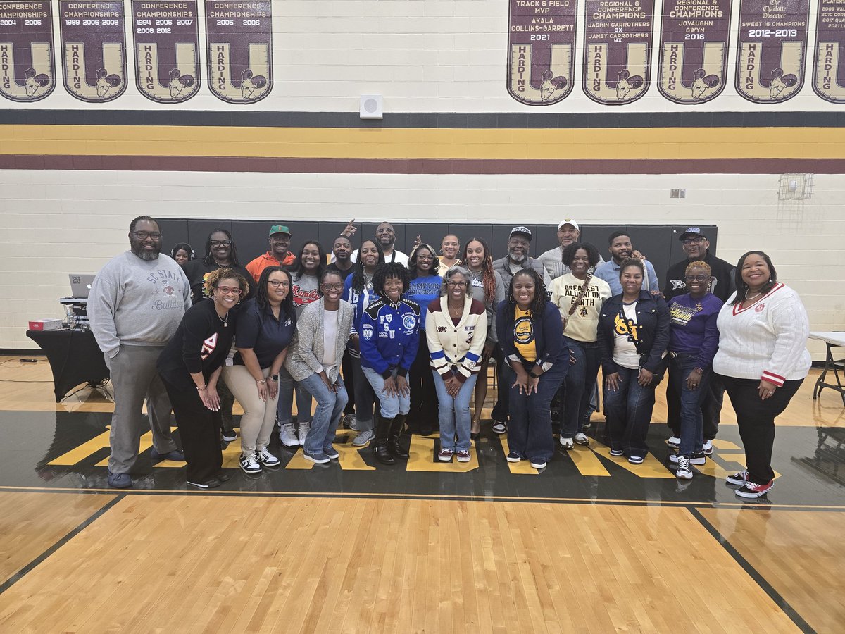 #ChooseJSU: Our chapter's Recruitment and Membership Chairs had a great time today, recruiting future scholars to Jackson State University during Turn Up For College event, hosted by The Charlotte Chapter of Delta Sigma Theta Sorority, Incorporated 🔥 <a href="/enrollJSU/">Jackson State University Enrollment Hub</a> <a href="/JacksonStateU/">Jackson State U.</a>
