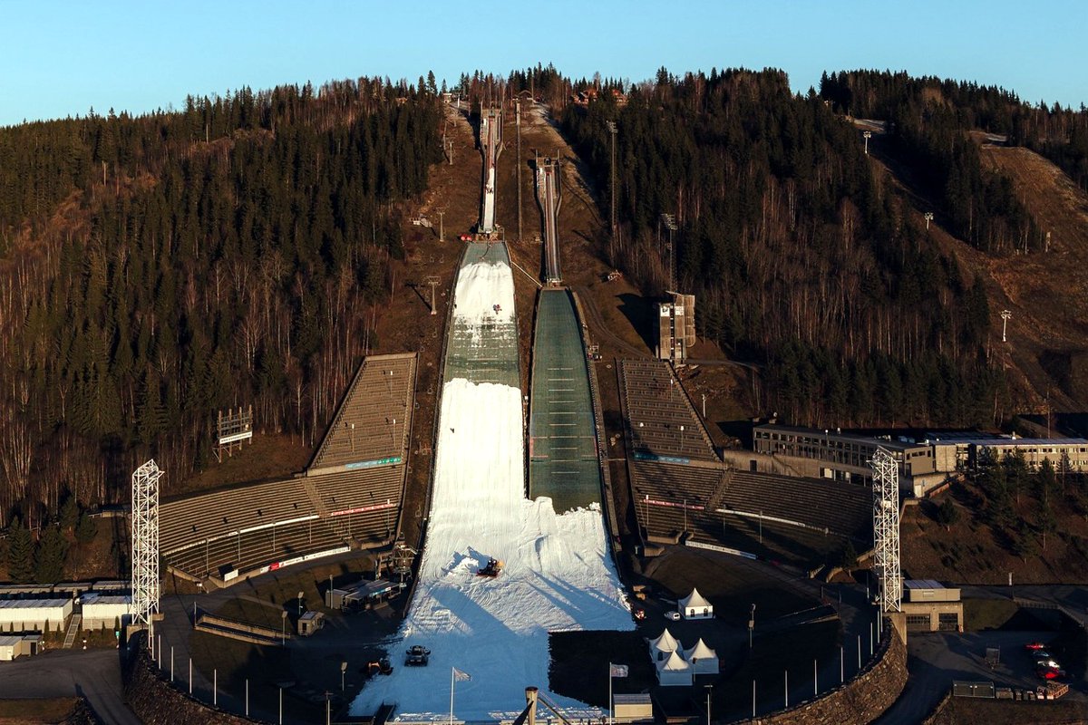 Adam Bucholz tweet media