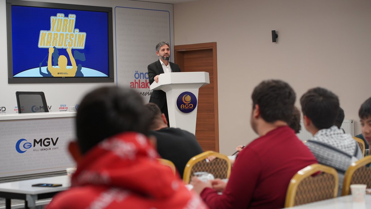 ☪ OKUL BAŞKANLARI EĞİTİM KAMPI | KUDÜS GRUBU

🔻 Eğitim | Niçin İbadet Etmeliyiz? • Abdullah Korkut

#BizSevdalıyız #FetihNesli #YollarSenindir