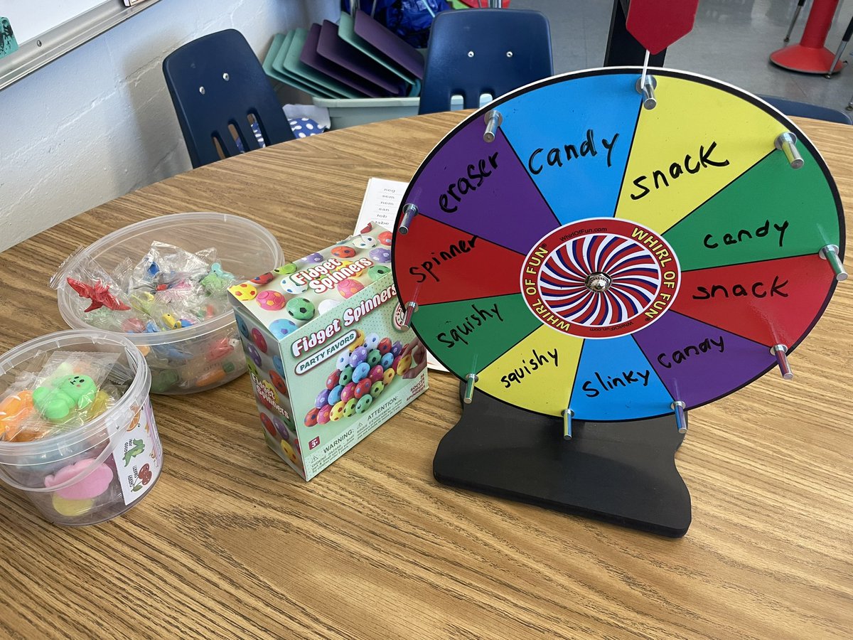 thismoment81's tweet photo. Iโm trying to get rewards for my students who improve their reading scores. Iโm a 1st grade teacher at a title 1 school of high poverty in Tampa, FL & have 42 students.โค๏ธ๐ Help appreciated! #clearthelist #adoptachild #gobolts #lightning #Florida @Amazon
https://t.co/cPCZYl7l44 https://t.co/r14W4X5fZT