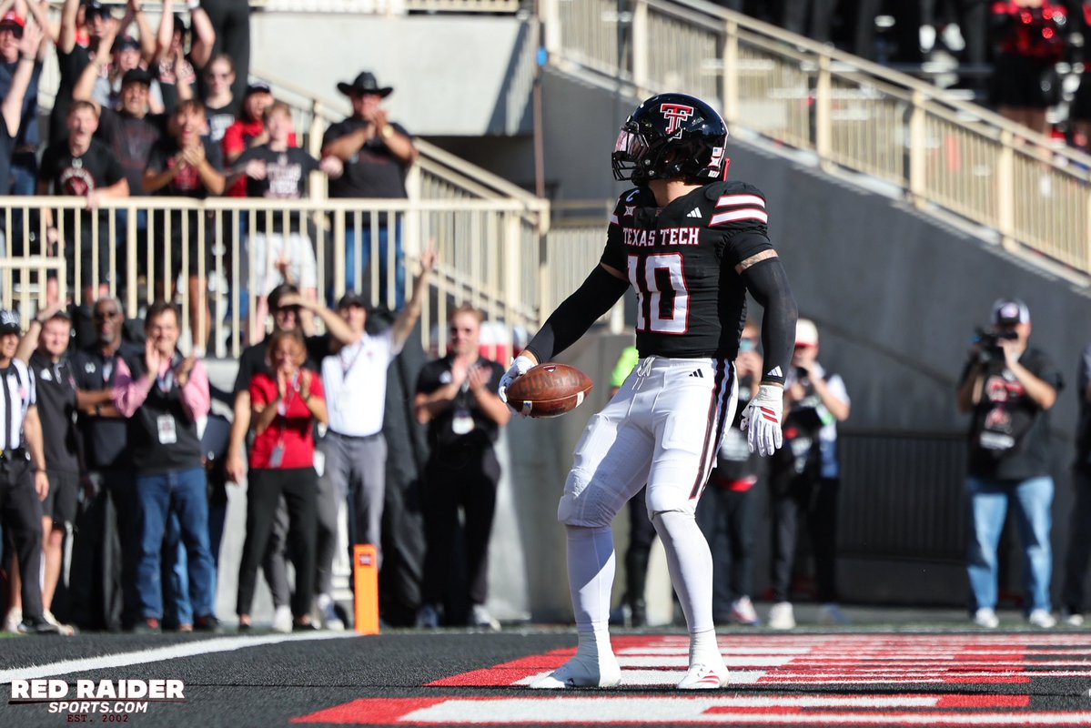 JarrettDRamirez's tweet image. I know guys like Zach Thomas, Gabe Rivera and Dwayne Slay were way before my time, but Jacob Rodriguez has played his way into potentially being #TexasTech’s greatest defensive player ever.