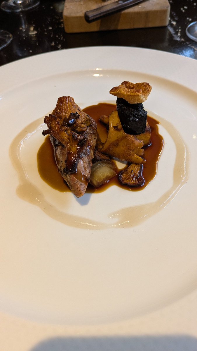 RobCass3's tweet image. booked to eat at 5 North Street in Winchcomb to experience the cuisine of Marcus Ashenford absolutely outstanding 🔥🔥👌🏻 #Foodie #Game #loveBritshfood #cheflife