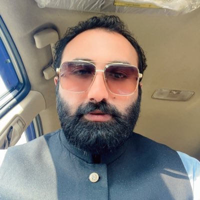 chwdry143's tweet photo. #NewProfilePic https://t.co/PlWLEbQLTa