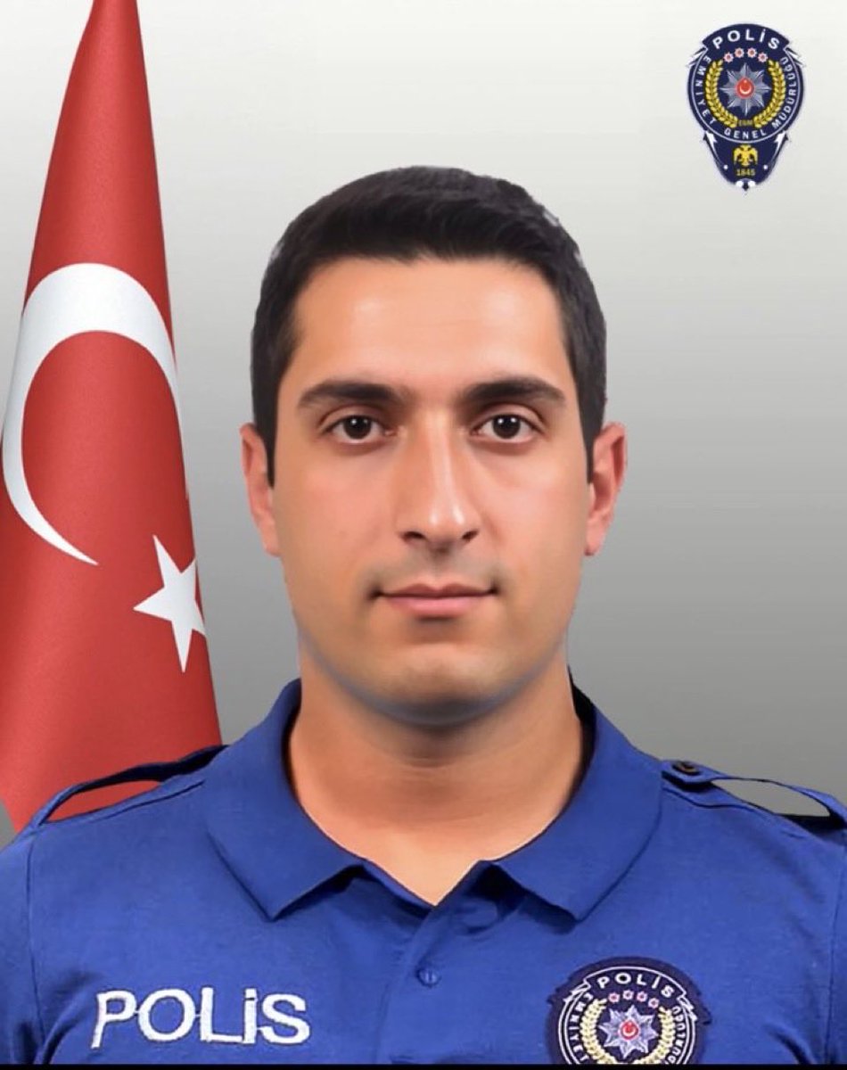 Alaşehir ilçemizdeki trafik kazasında 
şehit olan polis memurumuz  Ali Barut’a Allah’tan rahmet; yaralı polis memurumuza acil şifalar diliyoruz.

Şehidimizin ailesi ve yakınları ile
Emniyet Teşkilatımızın ve 
Büyük Türk Milletimizin başı sağ olsun🇹🇷