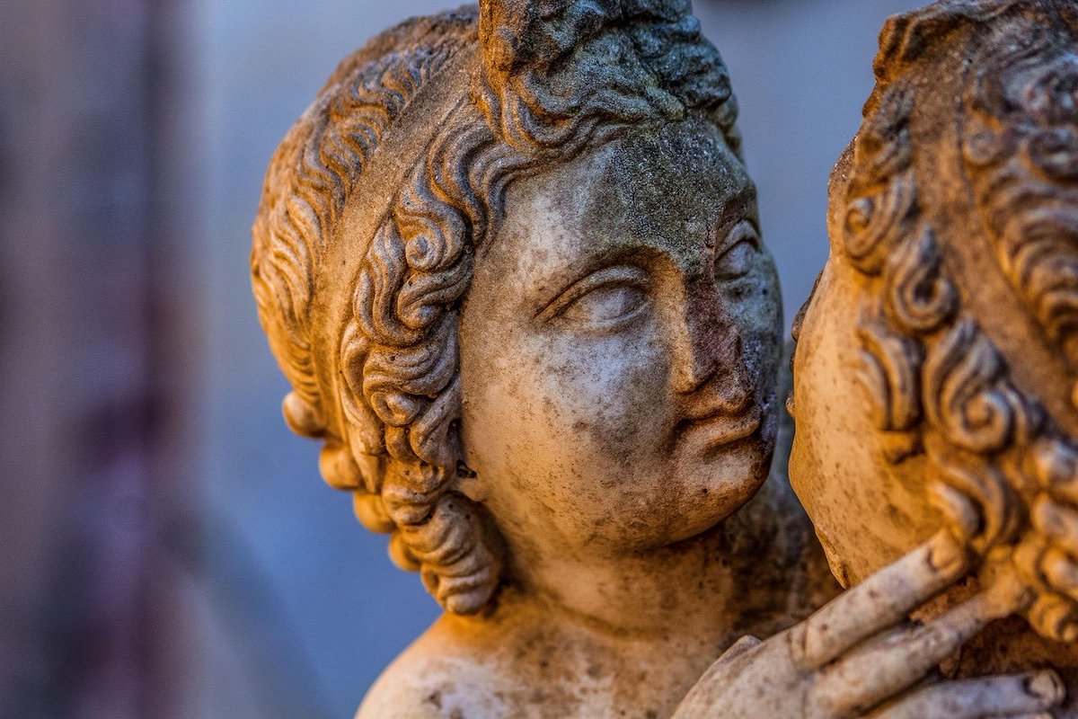 YourOwnItaly's tweet image. Today we’re visiting #OstiaAntica. With its beautiful #mosaics and well preserved #ruins, it’s definitely a must see when exploring the #Rome area 🇮🇹

#travelitaly #history #ancient