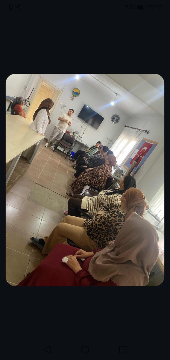 İlçe Sağlık Müdürlüğü&amp;Sağlıklı Hayat Merkezi Dyetisyen ,gebe okulu çalışanları ,diyabet ve kadın sağlık konularında eğitim vermiş olup; Tıp Fakültesi 1. sınıf öğrencileri ve hocaları ile birlikte 14 Kasım Diyabet günü nedeniyle kadın katılımcılarımıza  kan şekeri ölçümü yapıldı.