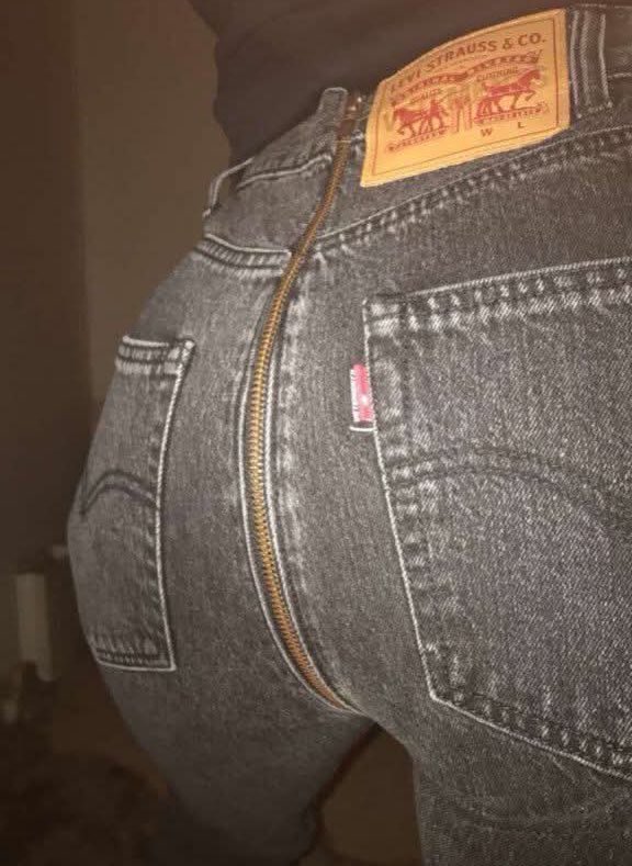 GuyMr0's tweet image. What’s the use of this zip? 🤔