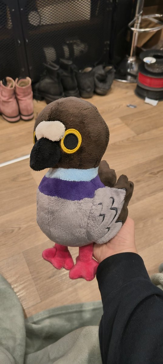 nugget_creations ➡️ tweet media