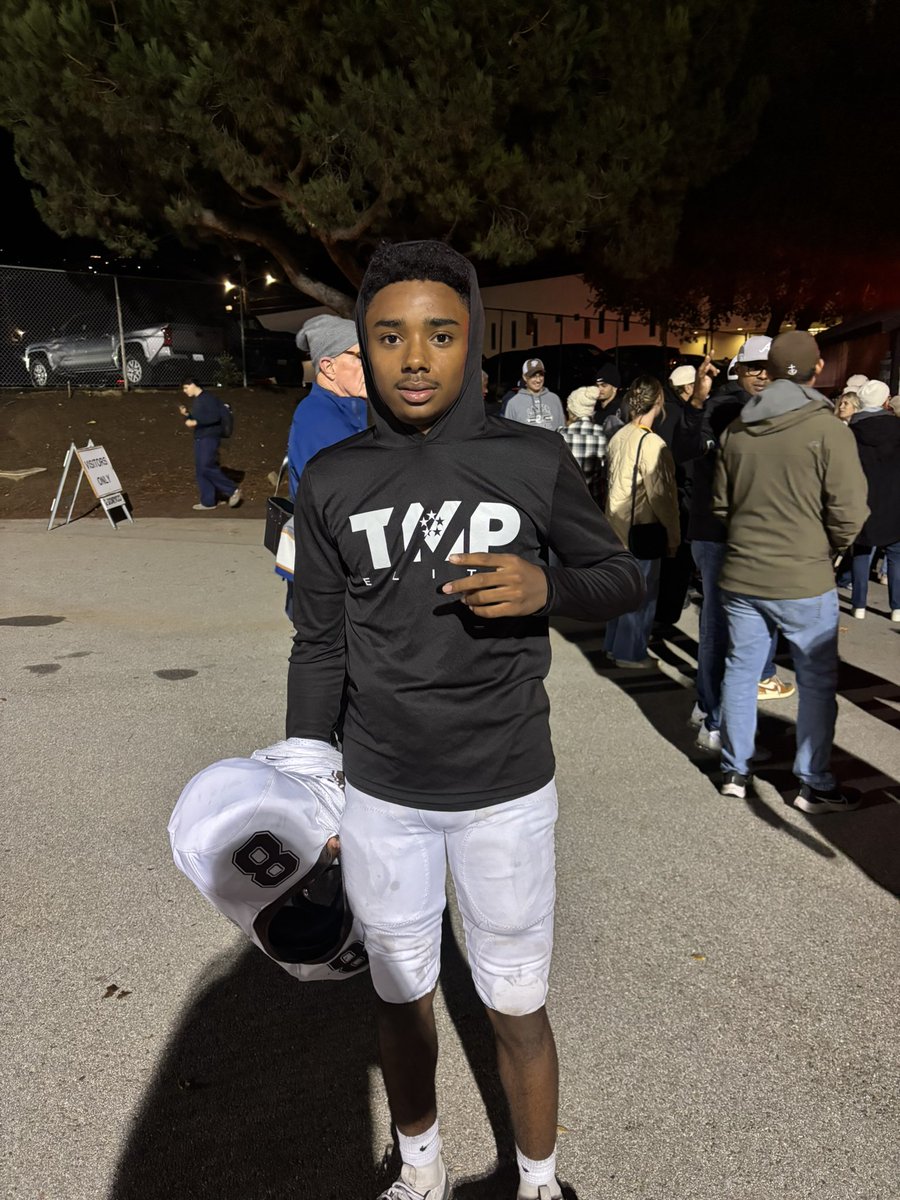 Amari4Hill's tweet image. Playoff run didn’t end the way we wanted, but I’m grateful for the opportunity! 

Learned a lot, got better . Off-season starts now 💪🏽 @stfrancis_fb 

@CoachMikeHillSF @CoachTTMP @2Ddavis @ActivatedSP @Ogthetruth 

#TrustTheProcess #Varsity #TMP