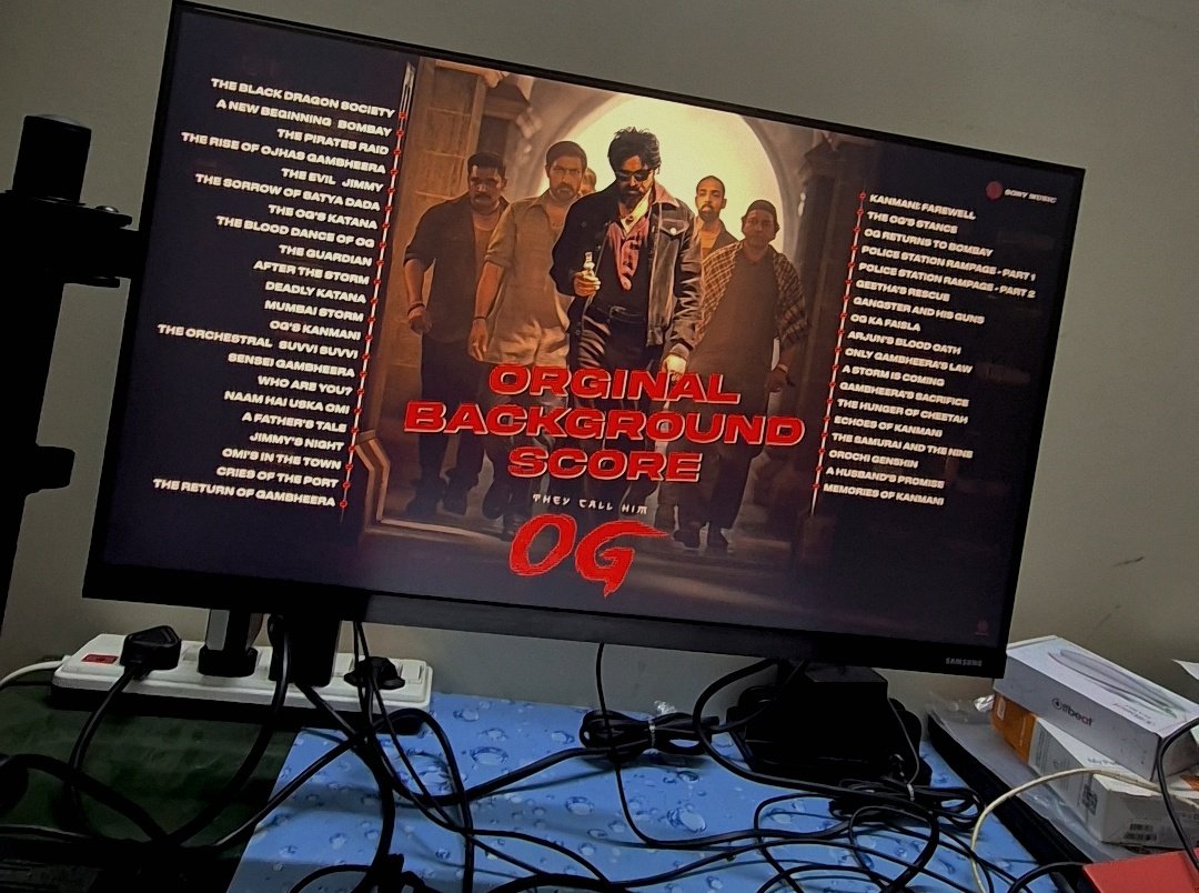 actor_ricardo's tweet photo. Happy Birthday @MusicThaman Garu❤️You made Nov 2 ( My Bday ) special by releasing #IntheStreetsofFire at 12.00AM and now #OGost as your bday Special✨️Tracks are going on LOOP....Especially Suvvi Suvvi's Versions and Return of Gambheera💥🔥HBD NOVVV😭🔥Keep Rocking https://t.co/lHXq7gDIhA