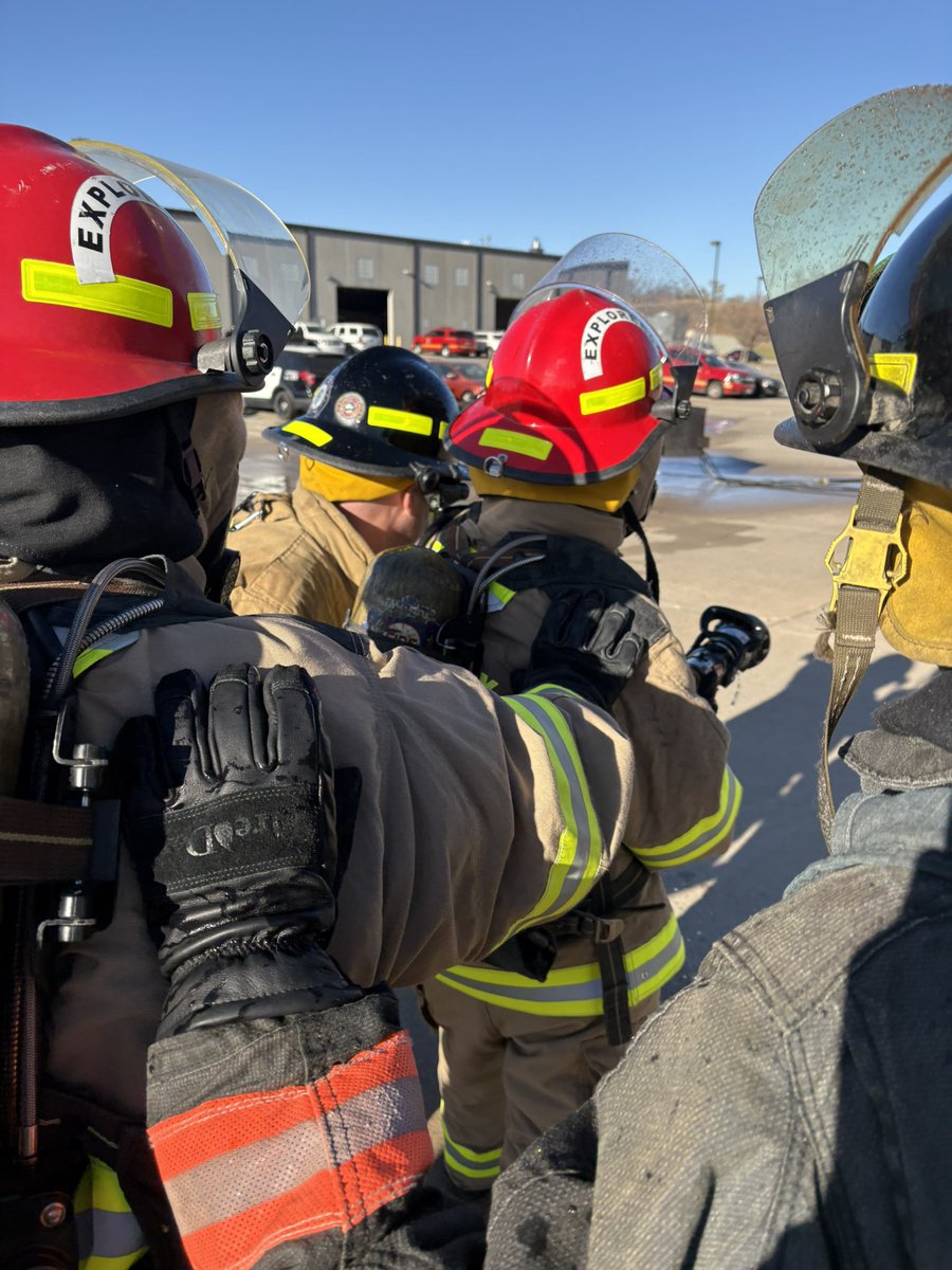 mccfire1's tweet image. Another successful #Explorers Graduation! Congratulations to all and a huge shoutout to all our @TriCountyFireNE partner agencies! That’s a wrap for 2025 but we’ll see you in Spring! #mccfire #mcc #OFD #FutureFirefighters