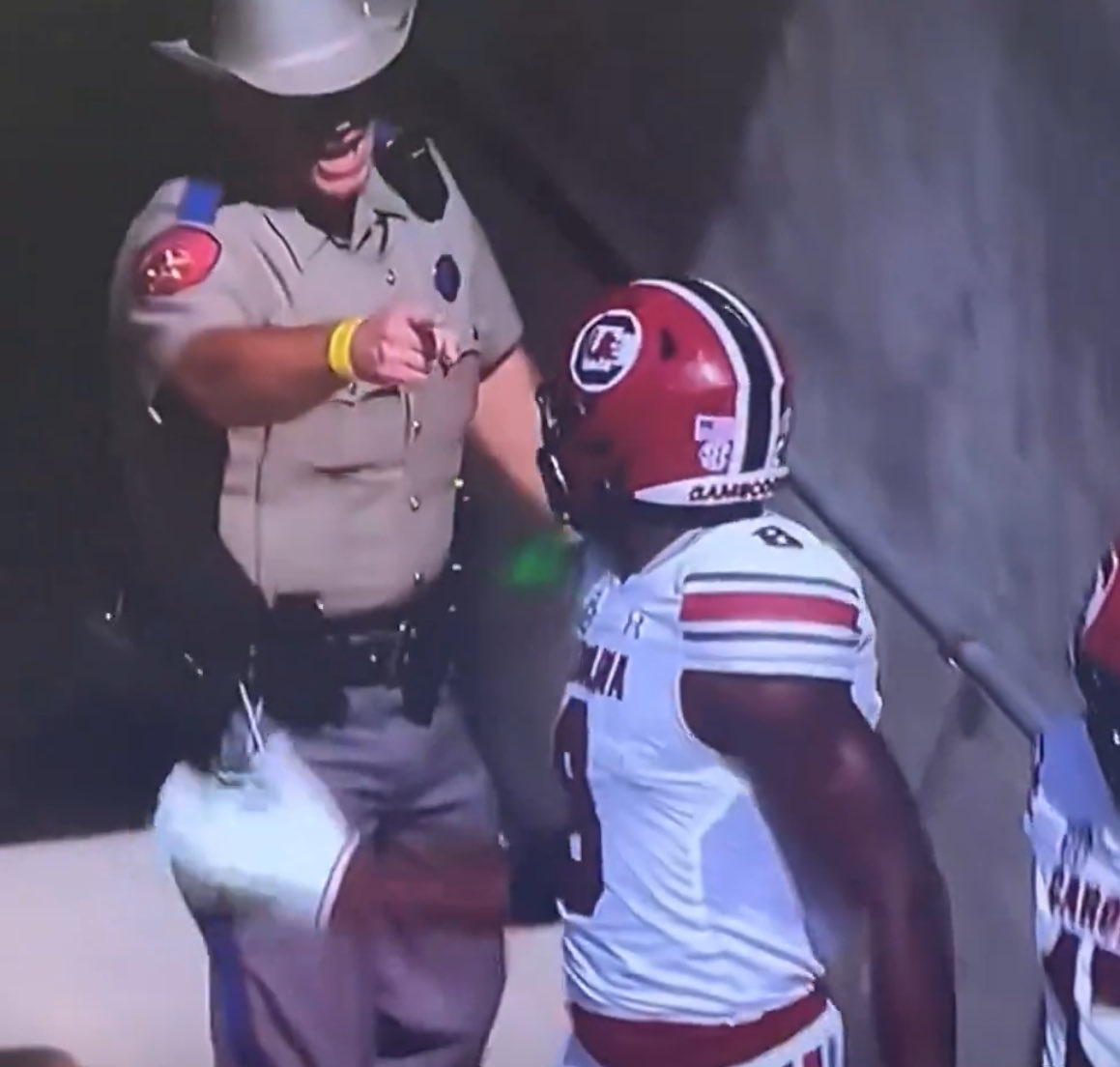 shannonsharpeee “Ima lock your ass up after the game ...