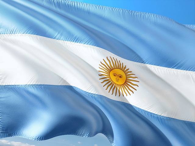 Orgulloso Argentino. Oid mortales el grito sagrado libertad libertad libertad