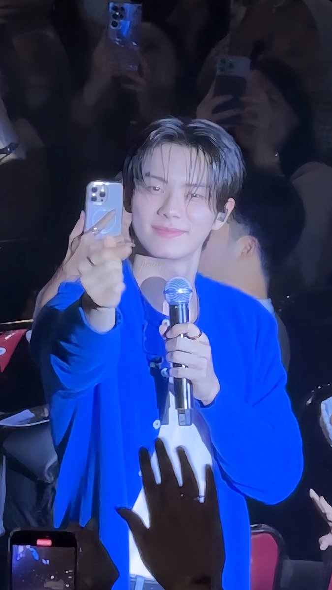 heidie 𐐪𐑂 tweet media