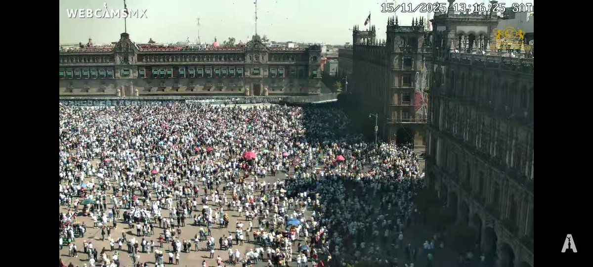 20PeterMel's tweet image. Así se ven los bots a las 13:05 del #15DeNoviembre en zócalo de CDMX

DESTITUCIÓN A LA CHICHIS DE LIMÓN‼️ 

NO SOMOS 10, NO SOMOS 100, CUÉNTANOS BIEN‼️

FUERA CLAUDIA‼️ 

FUERA MORENA‼️ 

Sumen 80 ciudades más de 🇲🇽

#15NOV #MarchaNacional
#GenZ #GeneraciónZ
#ElFuturoEsLibertario