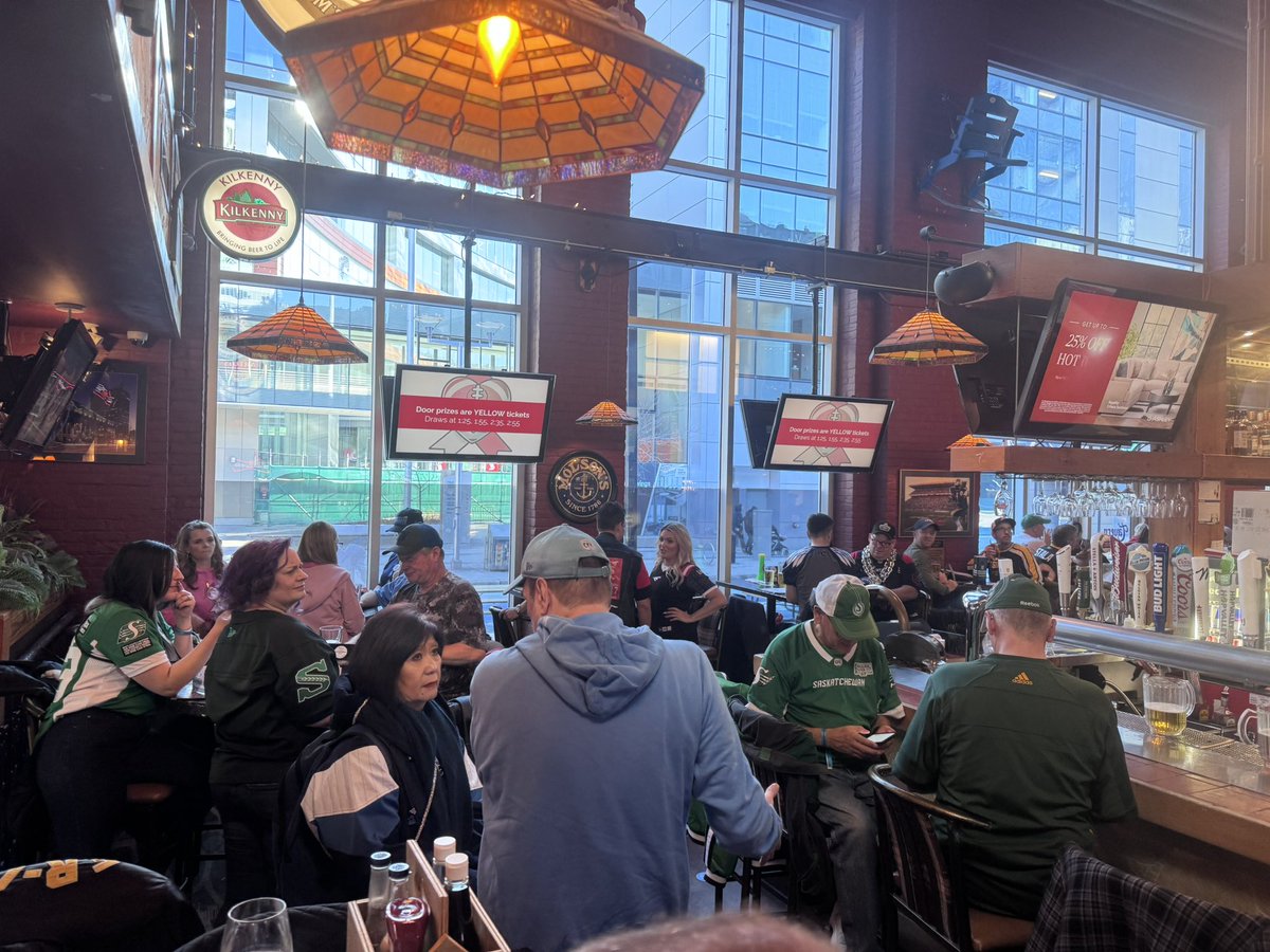 KrisCherewyk's tweet image. The absolute best event at #GreyCup is @cflffc. What an amazing atmosphere.