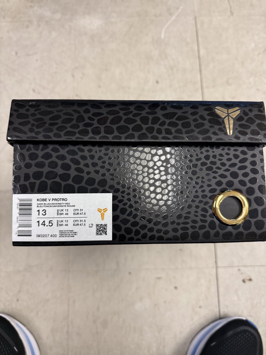 Thank you to Coach Natasha Howard for surprising our St. Martin Varsity Boys with some @caitlinclark22 Kobe Bryant shoes for this season! @natashahoward_6