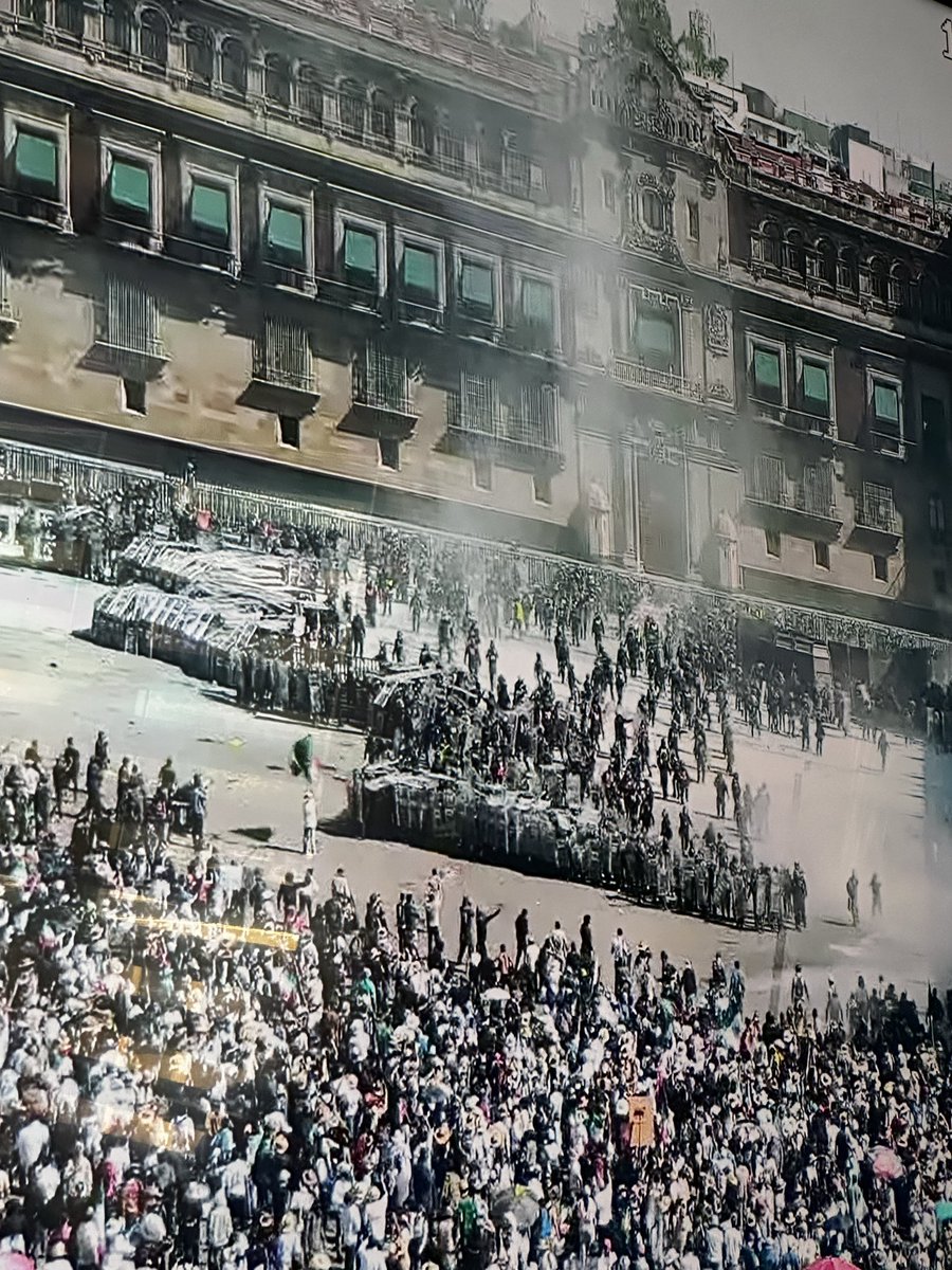 rthur013's tweet image. Si el Gobierno de Claudia Sheinbaum se pusiera así con los NARCOS, como lo hace con lao Ciudadanos, otra cosa sería🤷🏽‍♂️
#MarchaNacional