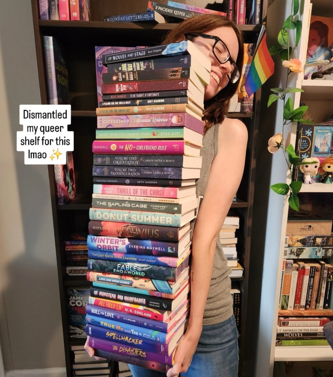 rachelb_writes's tweet photo. Trans book stack for trans awareness week 🏳️⚧️❤️
#book #books #booktwt #queerbooks #lgbtqbooks #transbooks #transawarenessweek #readqueerallyear https://t.co/8Ow1POfJOo