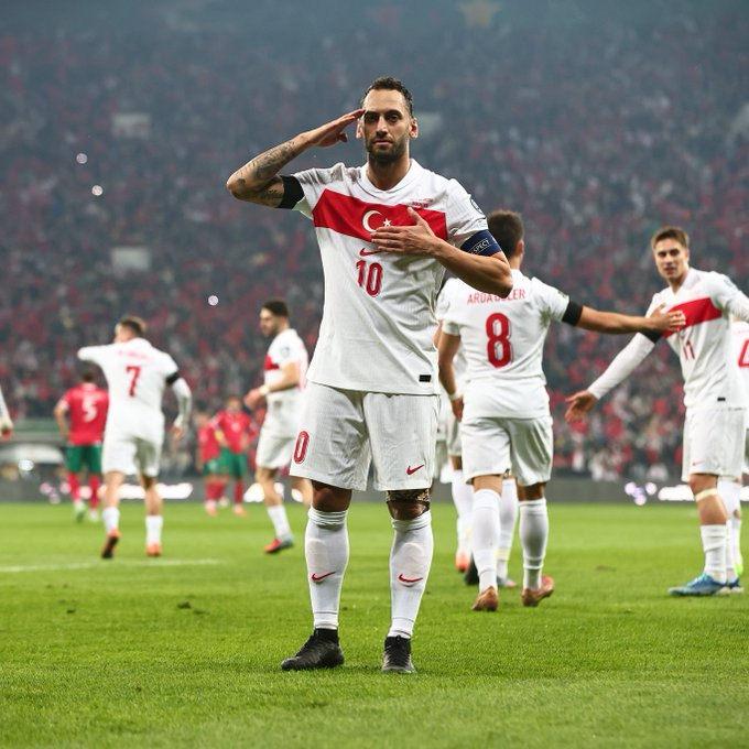 Hakan Çalhanoğlu: "Kurtlar Vadisi müziğindeki görüntüde tüylerim diken diken oldu. Ben bu atmosferi İtalya da görmedim."