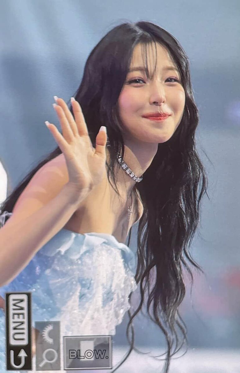 fromissapphics's tweet image. Jiheon 🍯