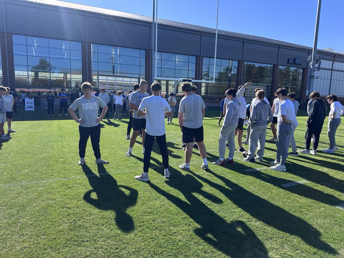 barrett_trotter's tweet image. Thanks to @AuburnFootball for letting us get a stretch and Walk Through yesterday! Always great to be back on the plains and even better to end the night with a W!