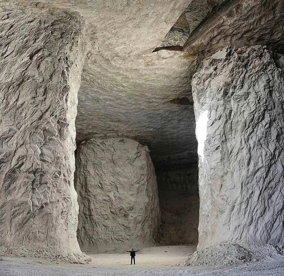 The Garmsar Salt Cave in Garmsar, Iran, contains massive salt pillars that support its ceiling.