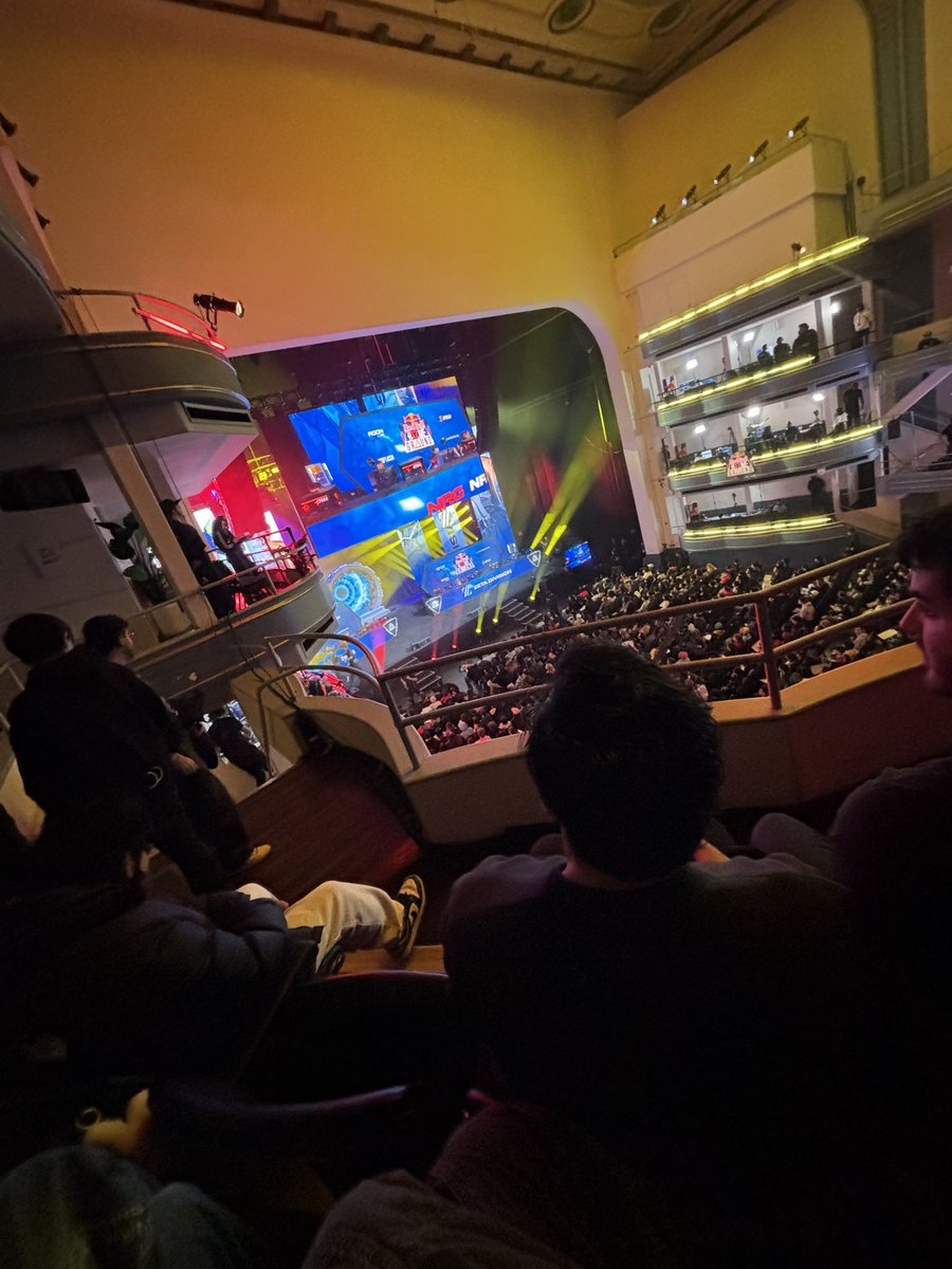 jadevzn's tweet image. 