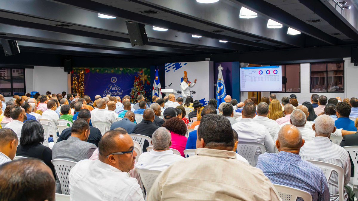 DeligneAB's tweet photo. Sostuvimos una jornada de coordinación estratégica con nuestra dirigencia en todo el país. Desde la Comisión Nacional de Operaciones trabajamos unidos para fortalecer cada etapa del programa #VerifícatePRM, garantizando que el proceso de registro y validación avance con transparencia, método y organización.

Agradezco el compromiso de nuestros senadores, diputados, alcaldes, enlaces, y de los equipos provinciales y municipales, quienes continúan aportando su trabajo y dedicación para que nuestro partido siga creciendo y modernizándose.

Seguimos avanzando juntos, con disciplina, planificación y unidad, consolidando un @PRM_Oficial cada vez más fuerte y preparado para servir al país. 🇩🇴