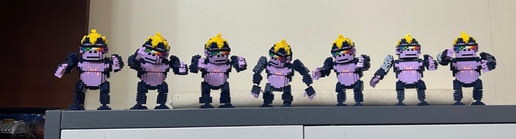 BLAZINdotETH's tweet image. ****************Giveaway********************
!OOH! I’m giving away a bunch of Cyberkong Nano blocks! !OOH! 

Rules:
1. follow, @CyberKongz , @BLAZINdotETH 
2. Like, retweet, and comment 3 people who should be in Cyberkongz! OOH!