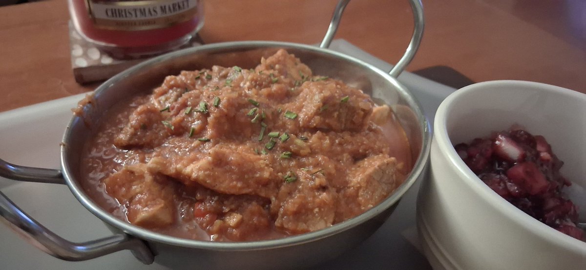 seantkd's tweet photo. @TheCurryGuy Just finished,  it was tremendous 😘👌 https://t.co/mdeDCkuMt0