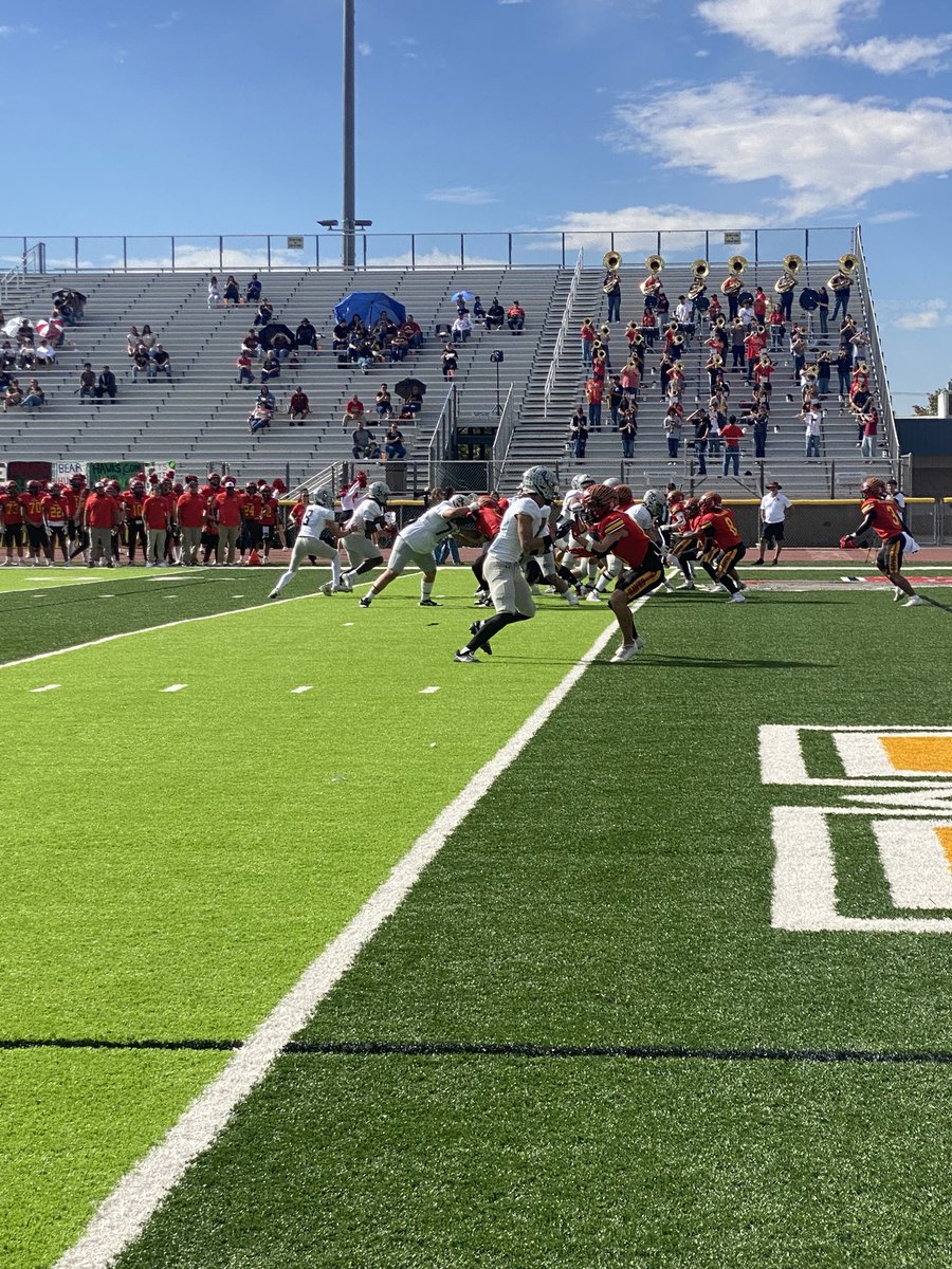 LCHS_MTapia's tweet image. Bears find the end zone first. They are up 7-0. Keep it up fellas!!
#WALC