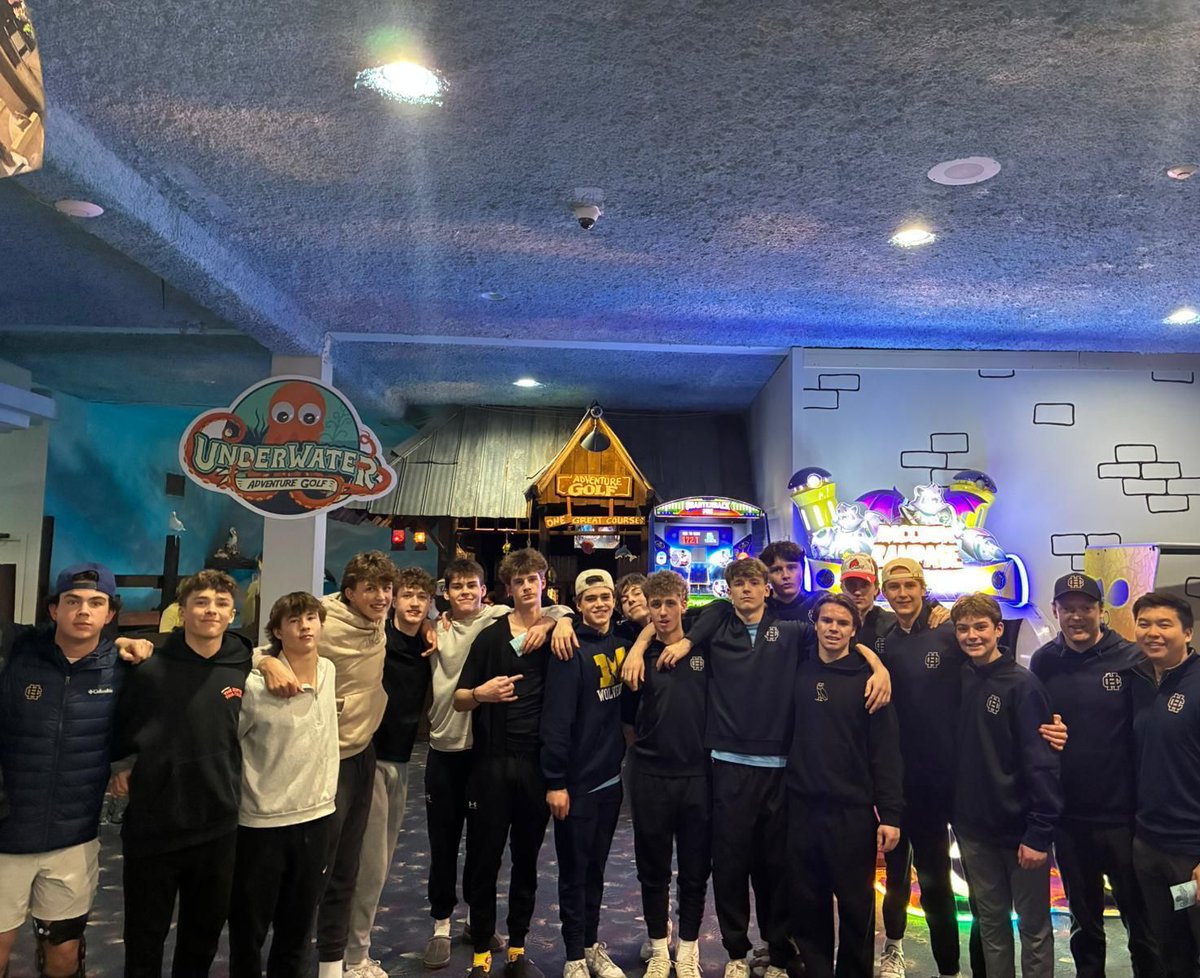 chacalgary's tweet image. U17 Preps having some fun with the mini putt course at Castle Fun Park in Abbotsford! #earnednotgiven #calgaryhockey #csshl