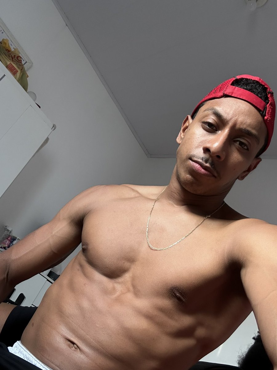 piinobala's tweet image. 