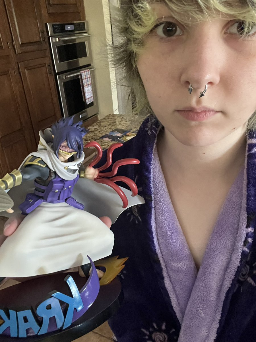 monosbug's tweet image. Oh my god