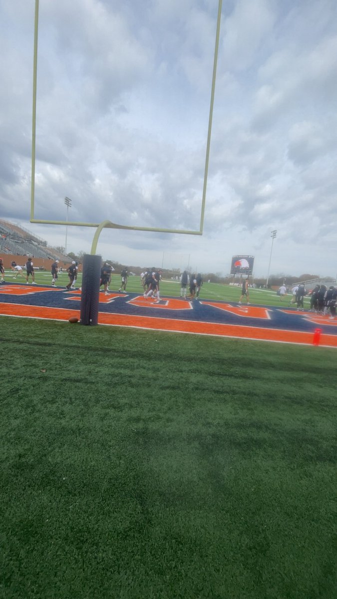 Malaki McNary “Ki” 2026 OT/DL tweet media