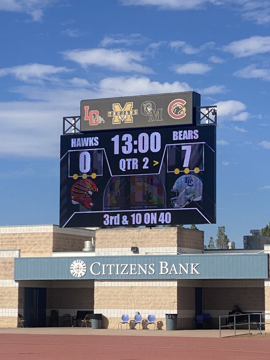 LCHS_MTapia's tweet image. That’s the end of the 1st quarter. Let’s go Bears!!
#WALC