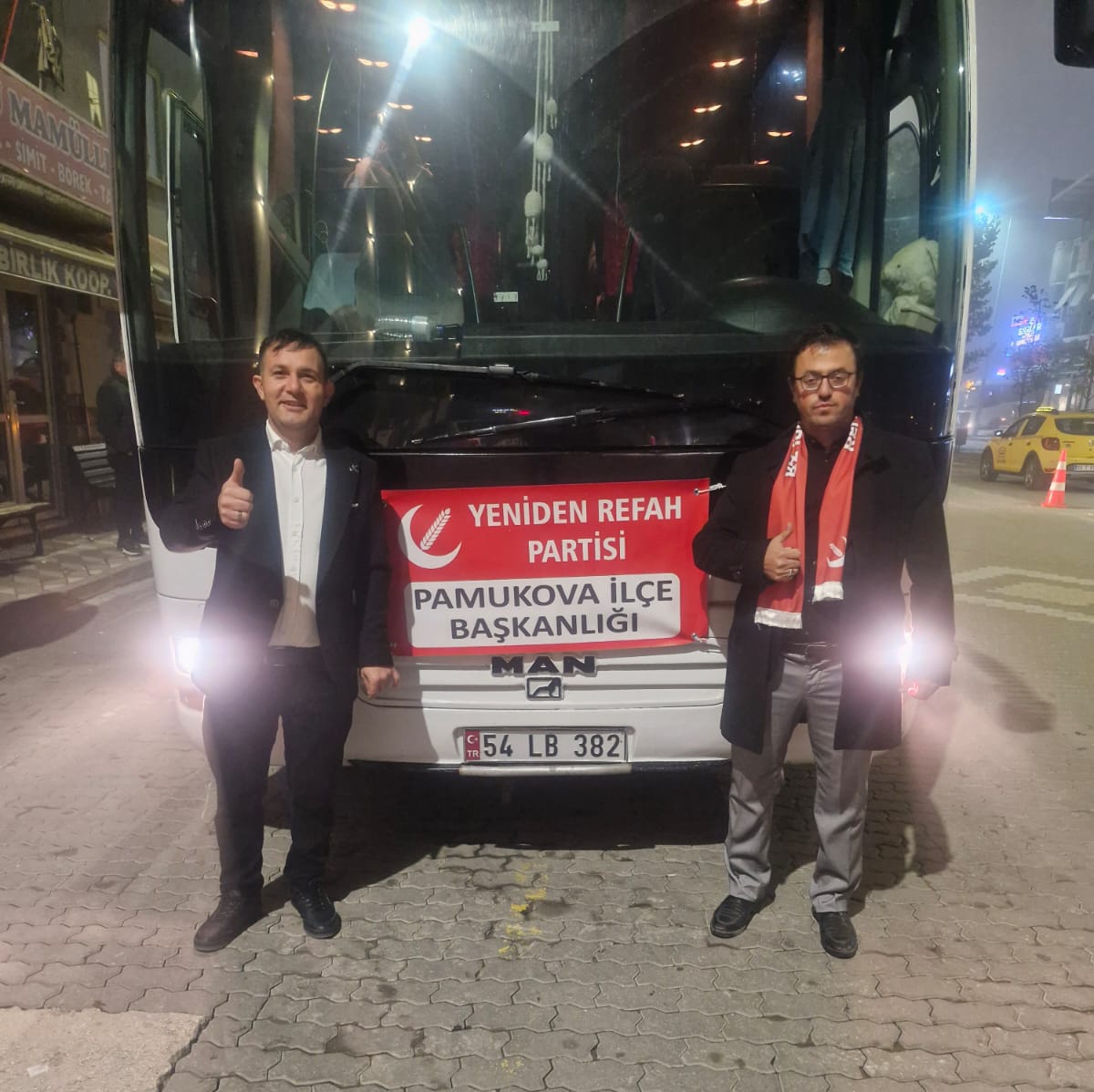 Pamukova teşkilatımızla 3.Olağan Büyük Kongreye gidiyoruz..👍
#RefahYollarda